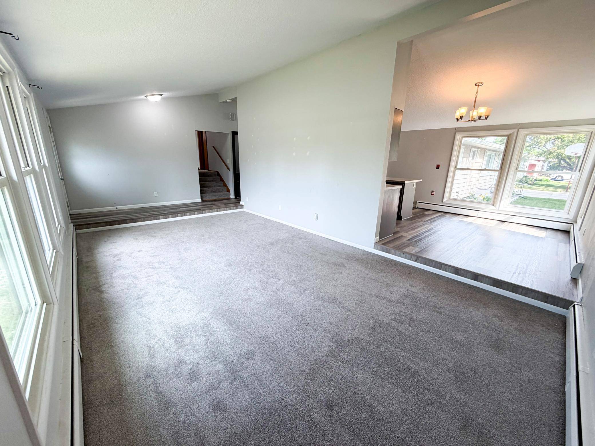 1536 10th AVE N, Moorhead, MN 56560
