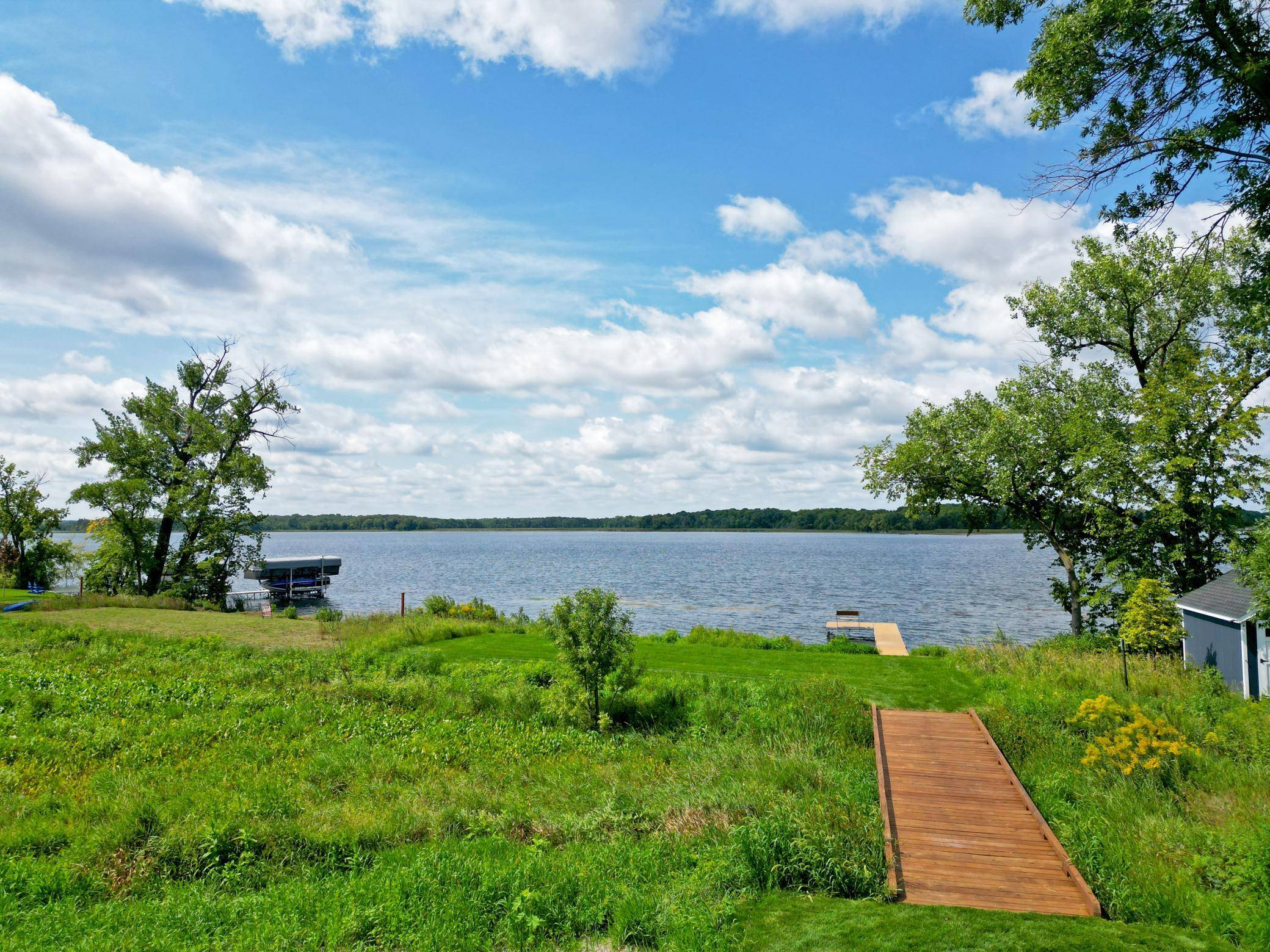 7620 Lake John DR, Annandale, MN 55302