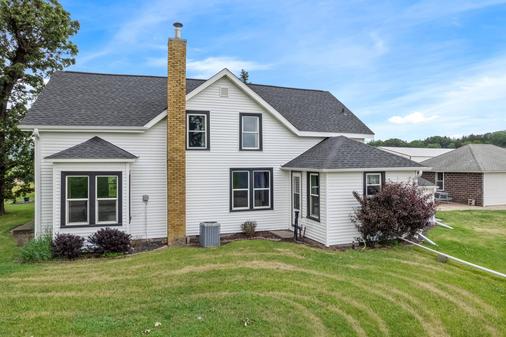 W22882 Little Tamarack RD, Galesville, WI 54630