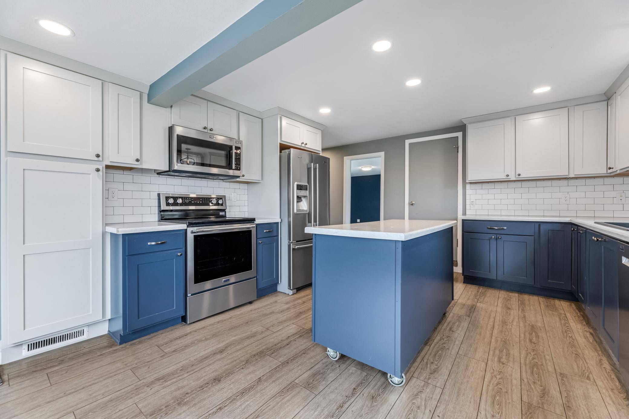 W22882 Little Tamarack RD, Galesville, WI 54630