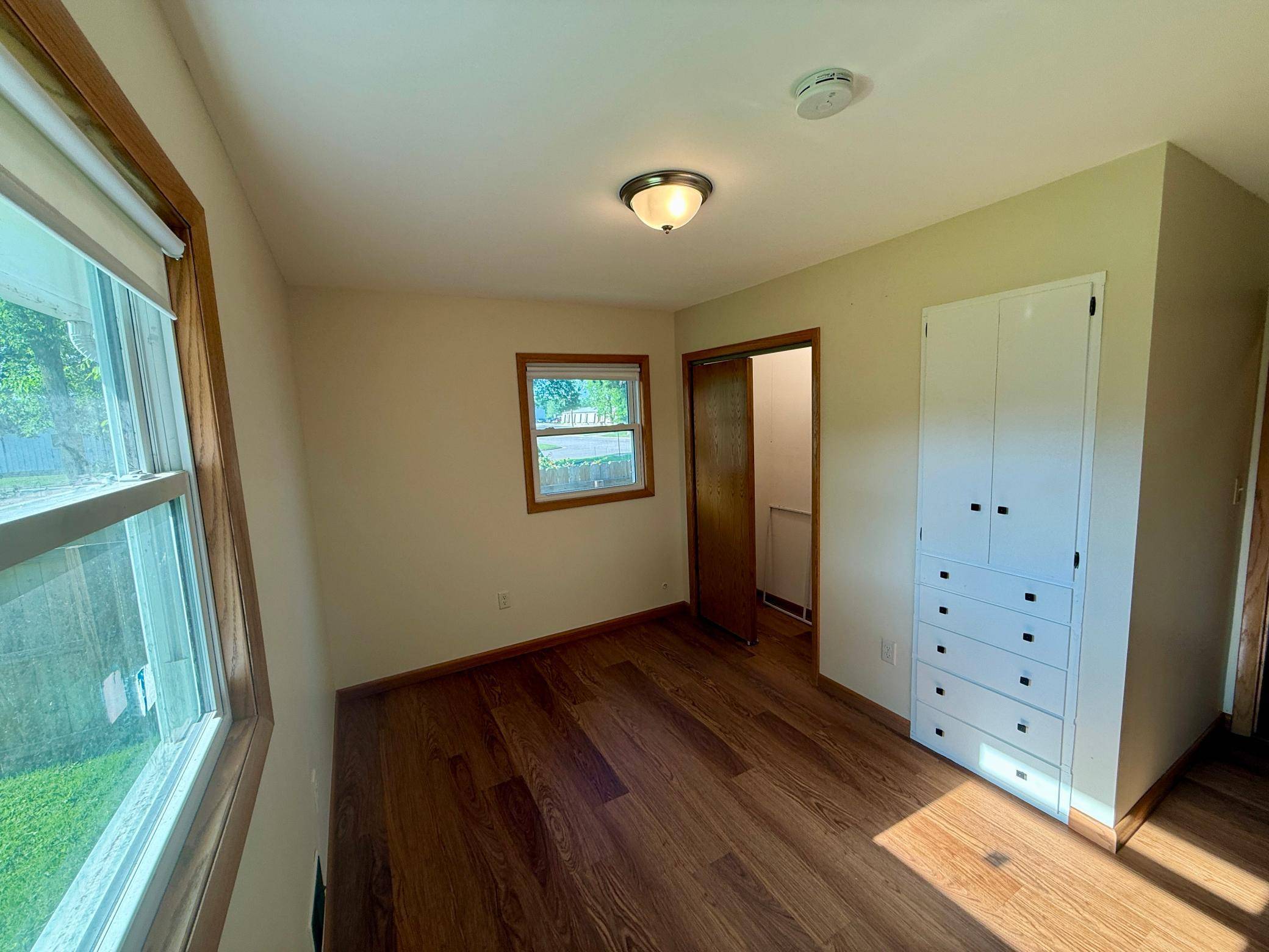 220 S 4th ST, Bird Island, MN 55310