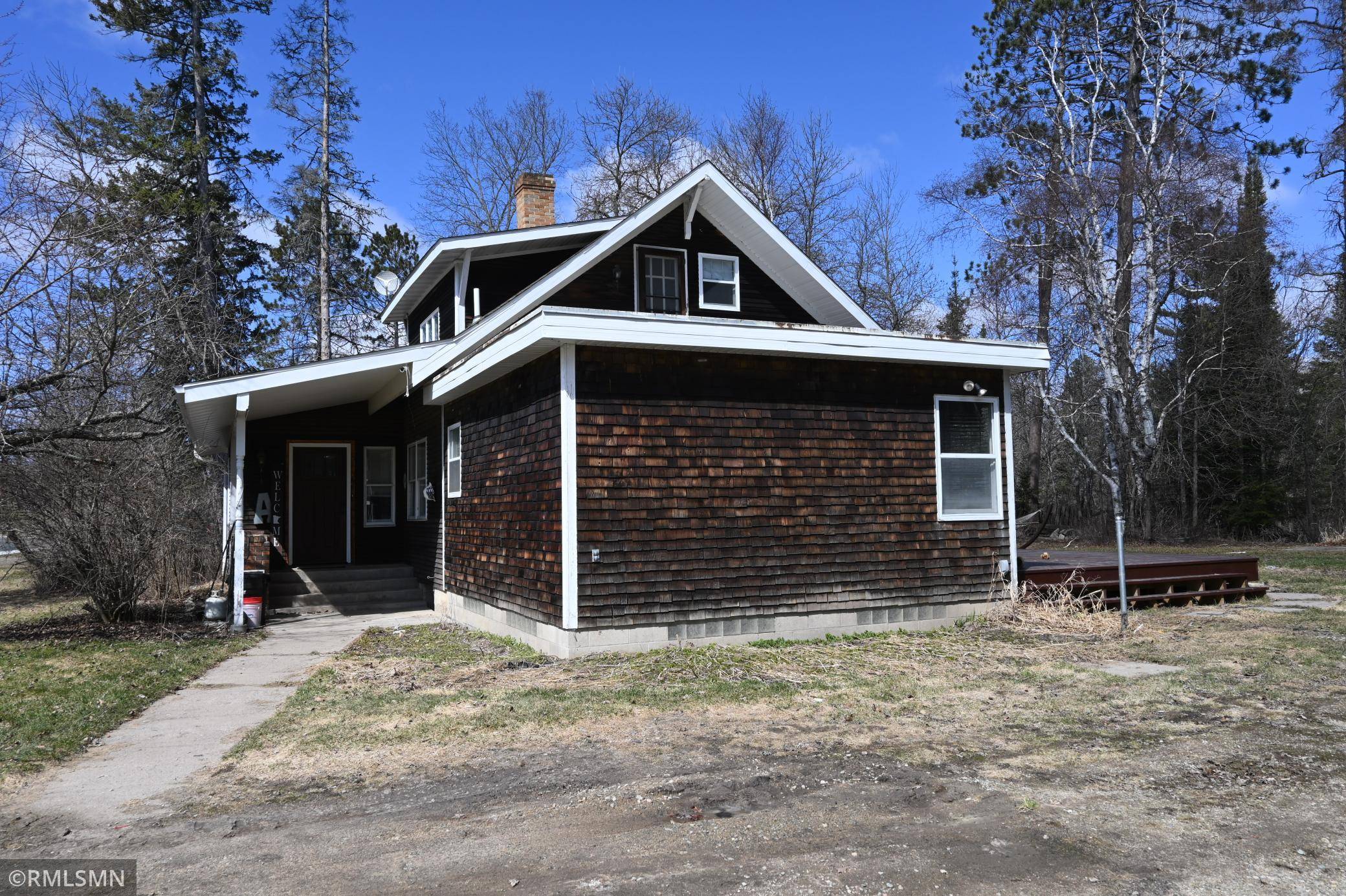 219 W Vermilion DR, Cook, MN 55723