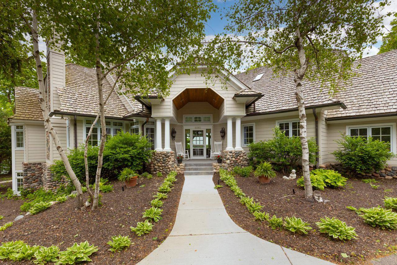 6060 Ridge RD, Excelsior, MN 55331