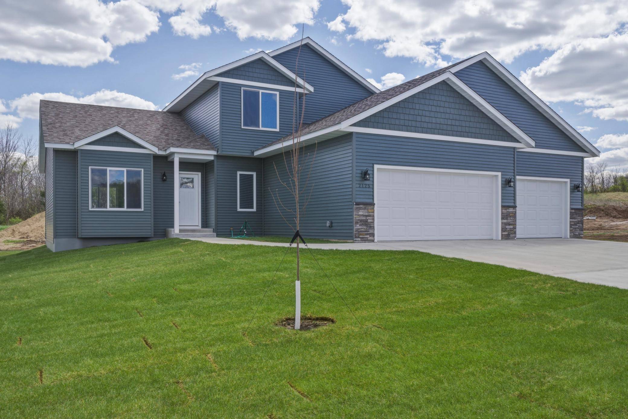 2125 13th ST NW, Faribault, MN 55021