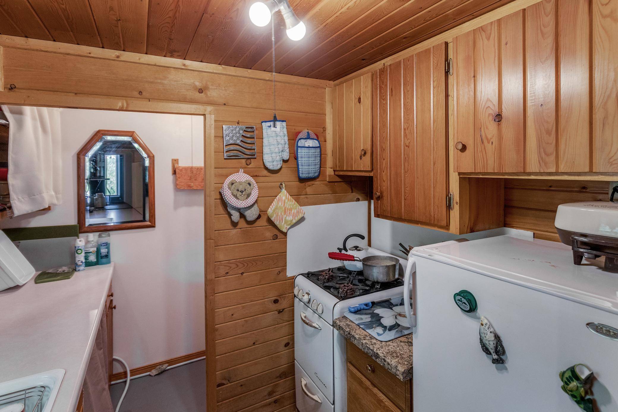 968 W Horseshoe DR NW, Backus, MN 56435