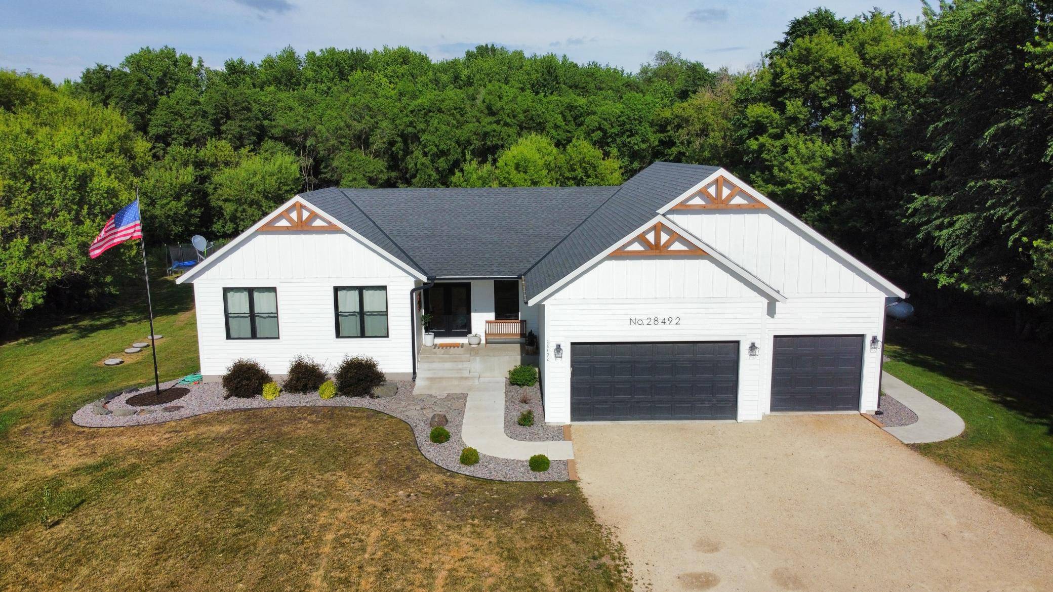 28492 Hogan AVE, Randolph, MN 55065