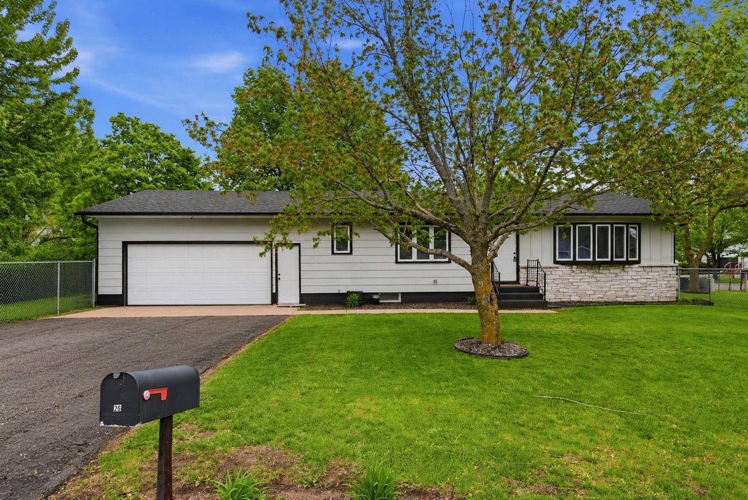 26 4th AVE SE, Saint Joseph, MN 56374