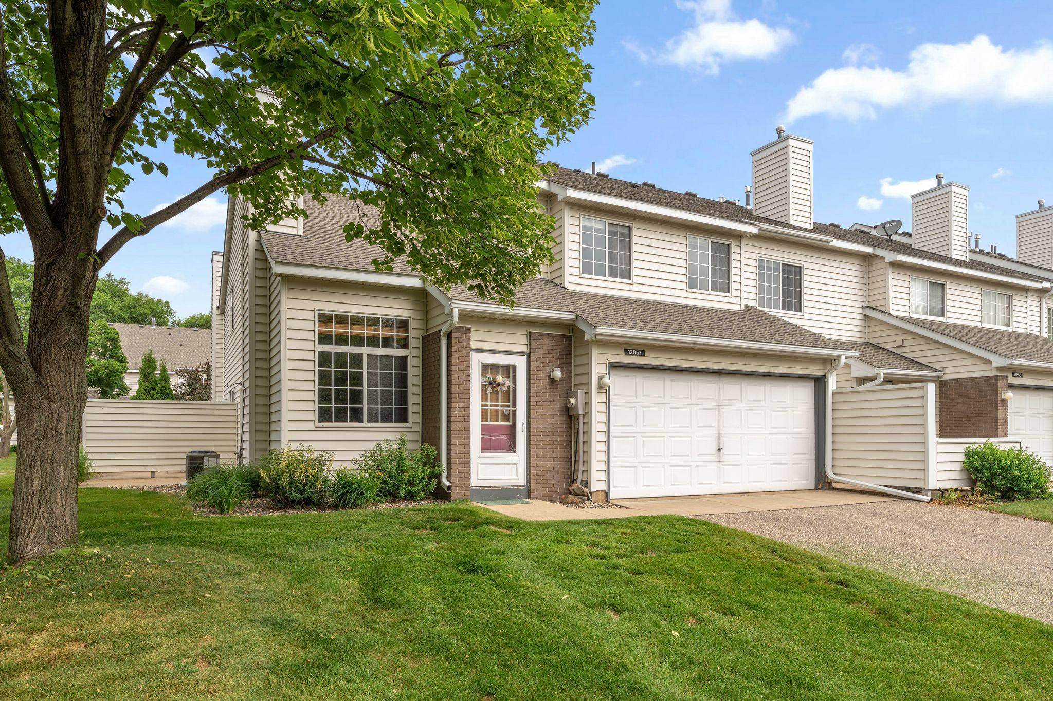 12857 Echo LN, Apple Valley, MN 55124