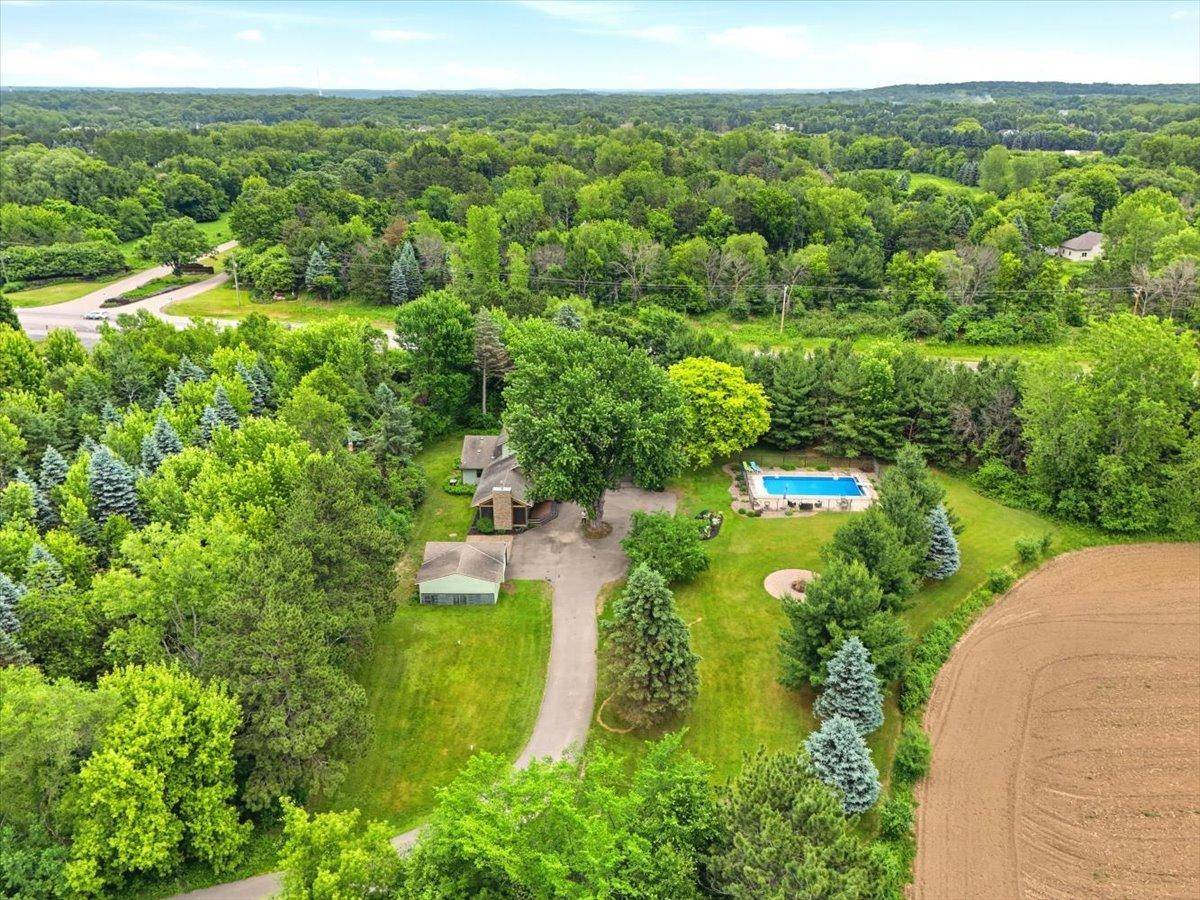 4596 Lilac LN N, Lake Elmo, MN 55042