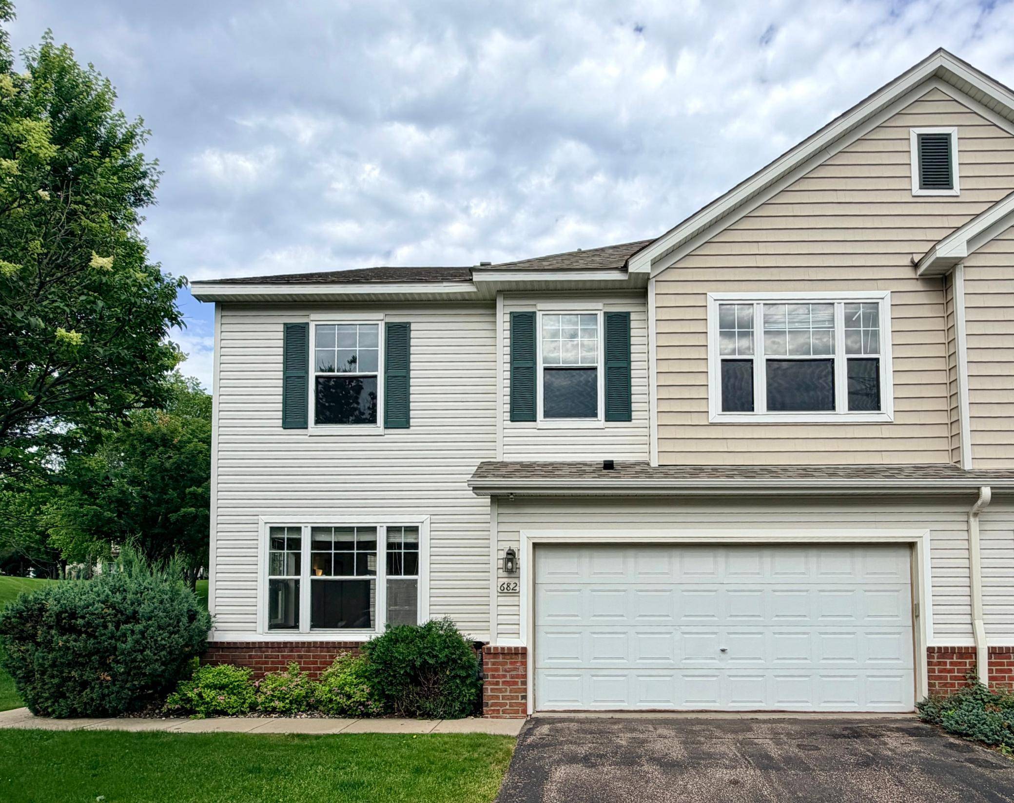 682 Princeton AVE, Shakopee, MN 55379