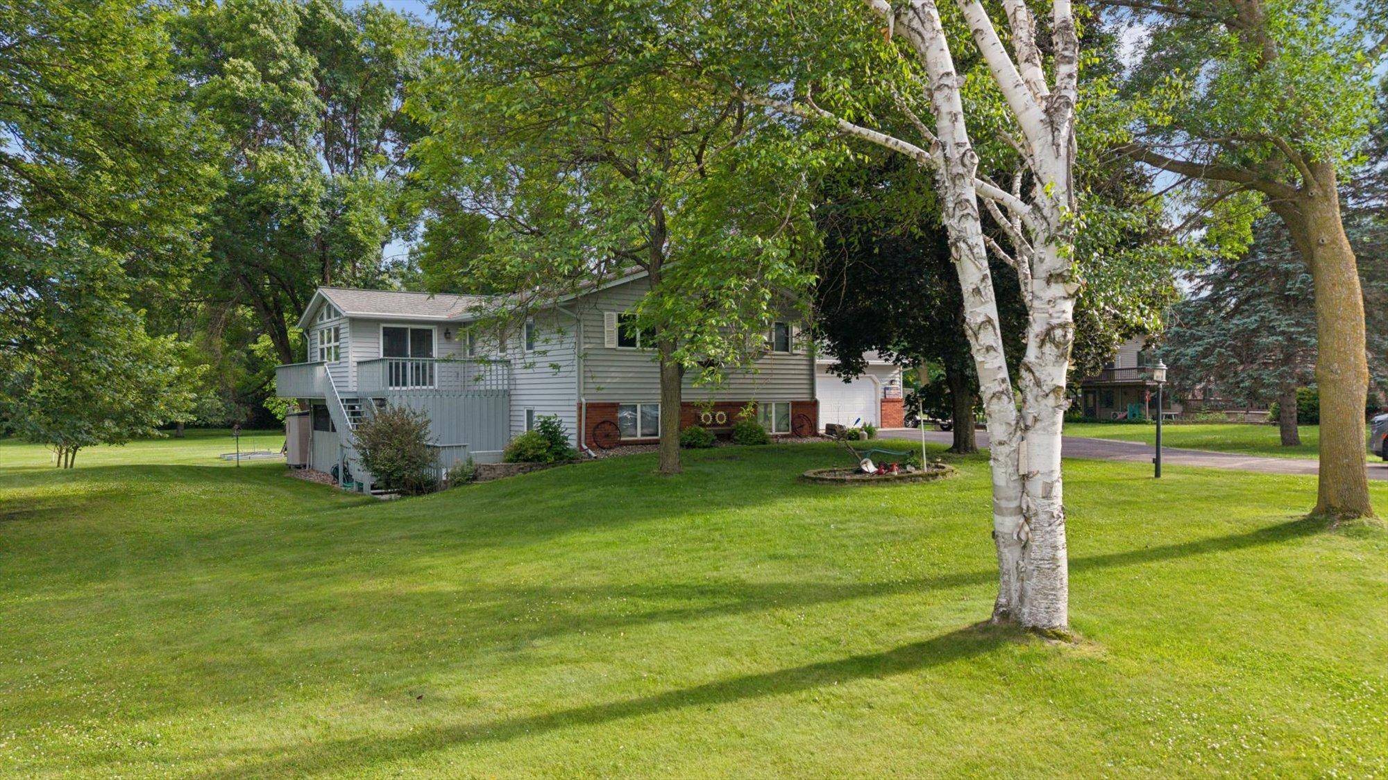 8173 112th ST NW, Annandale, MN 55302