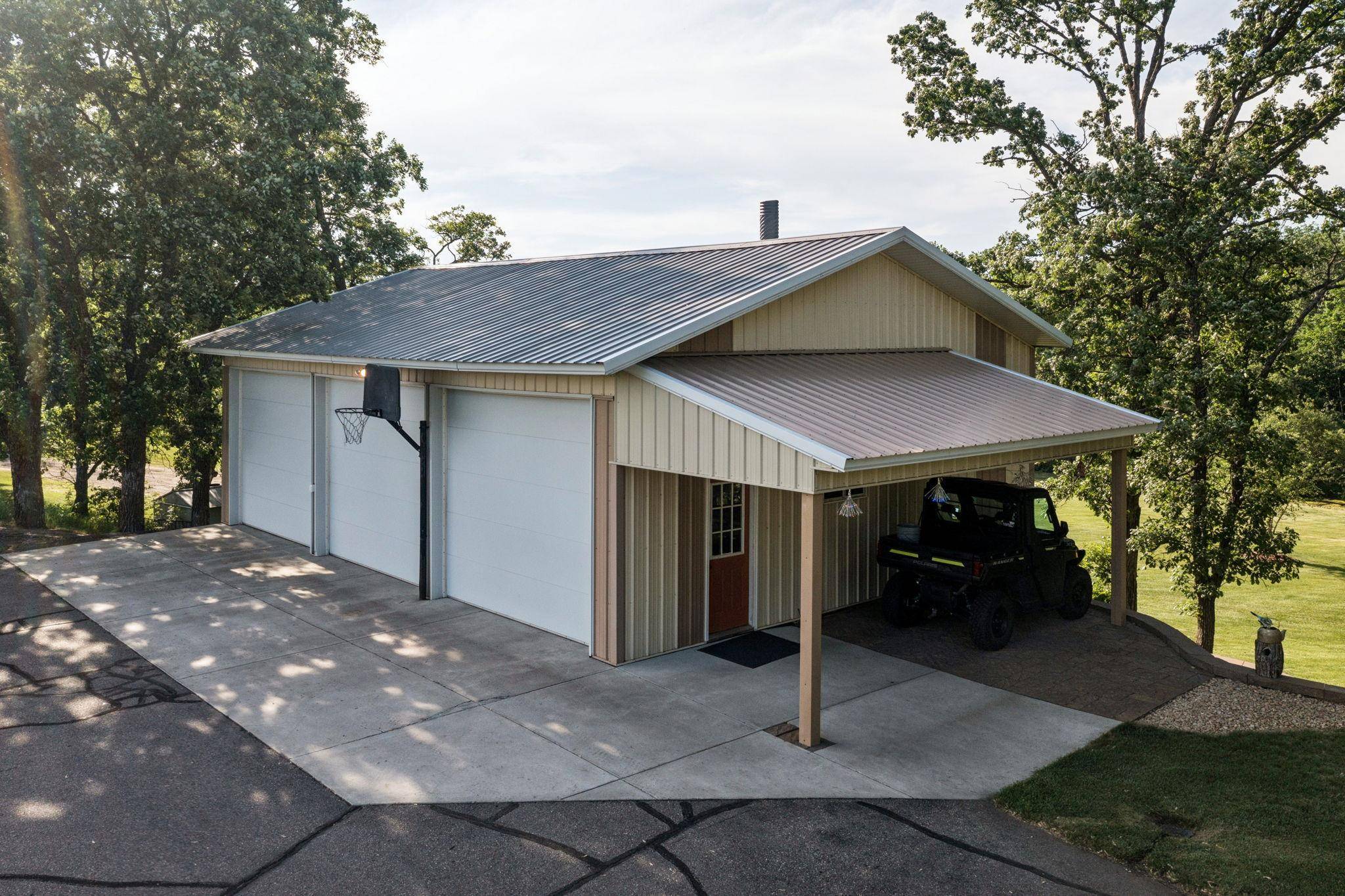 6897 95th AVE SE, Clear Lake, MN 55319