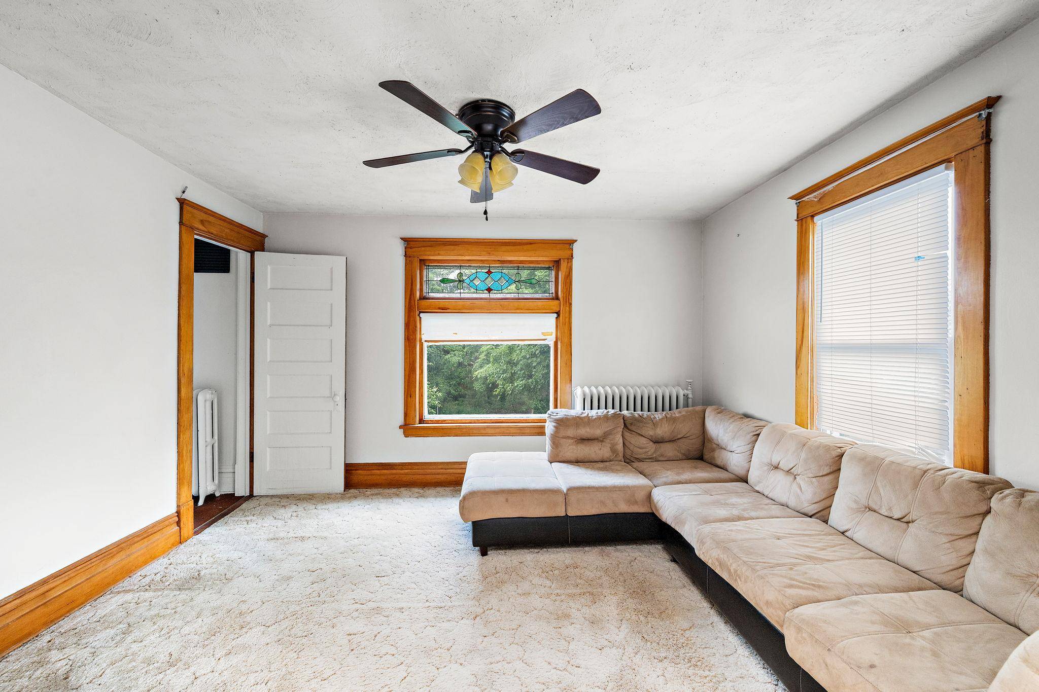 74 Congress ST W, Saint Paul, MN 55107