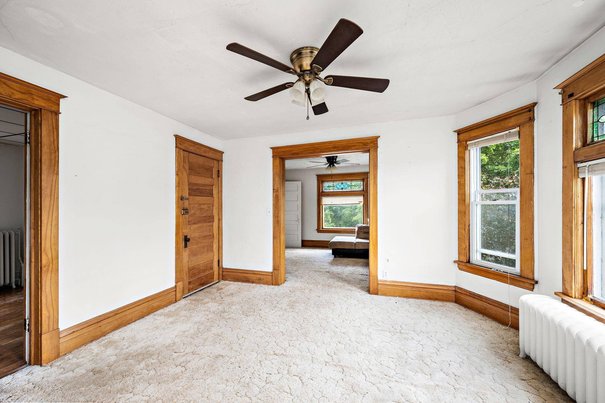74 Congress ST W, Saint Paul, MN 55107