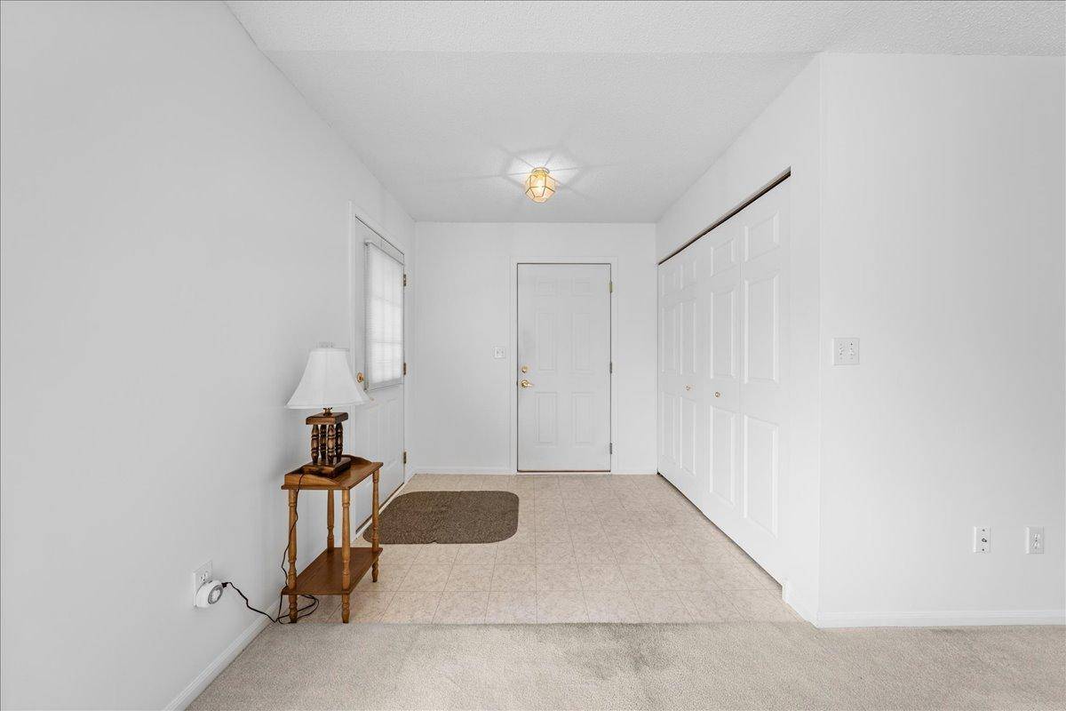 1344 Carriage DR #1344C, Hudson, WI 54016