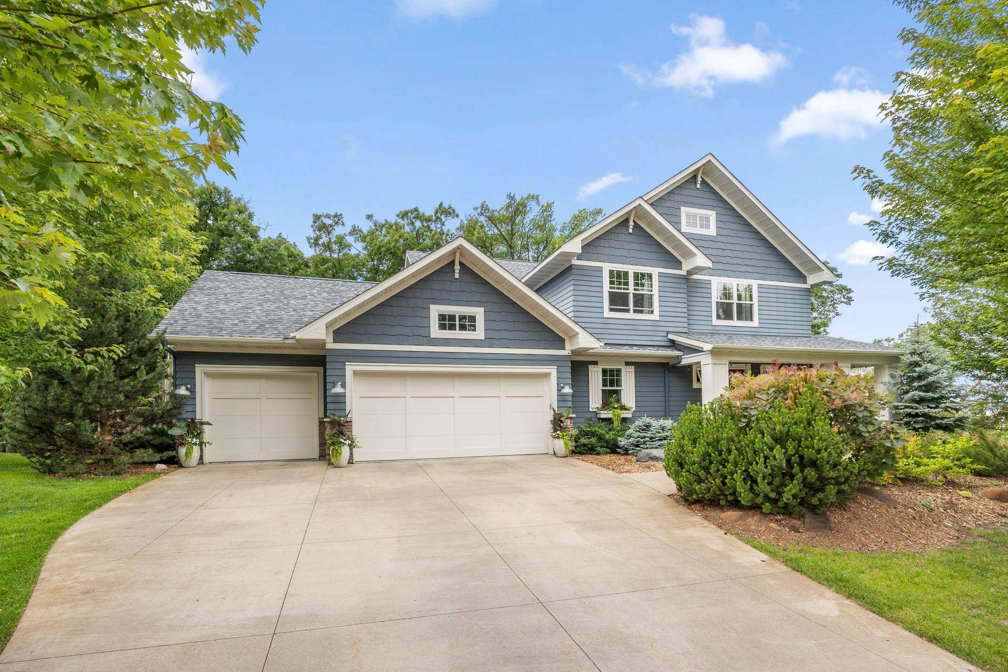 21018 Karoline CT N, Forest Lake, MN 55025