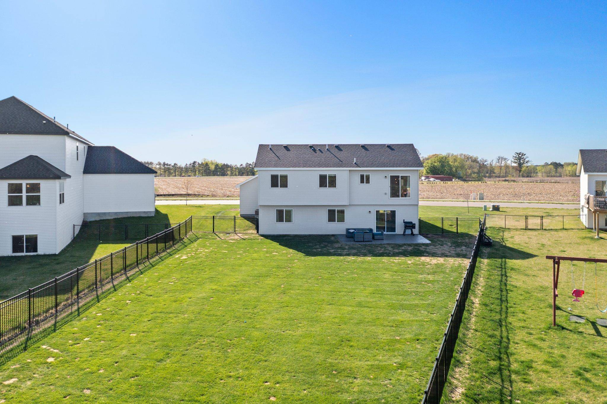 1120 7th AVE NE, Isanti, MN 55040