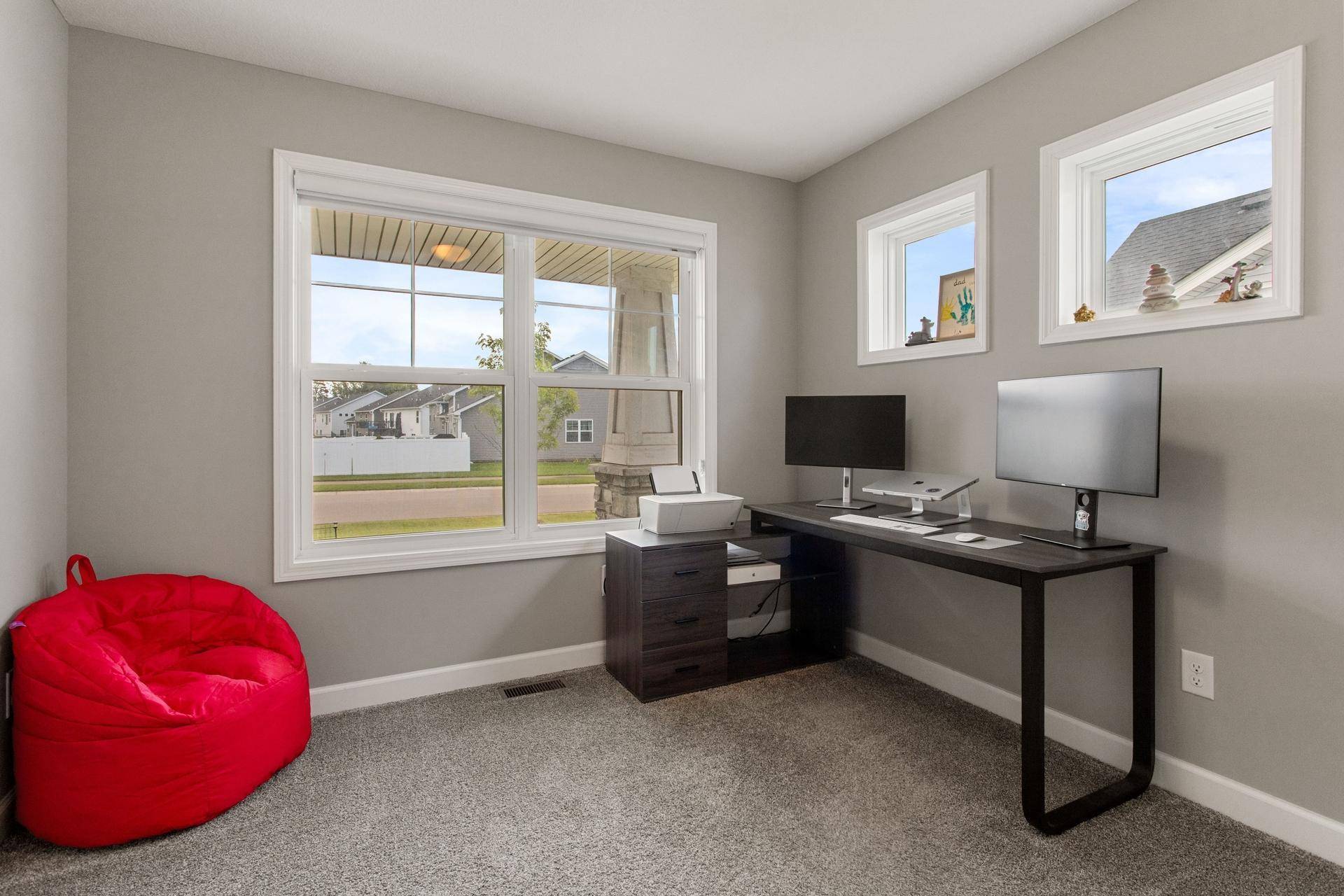 14111 Berkshire LN N, Dayton, MN 55327