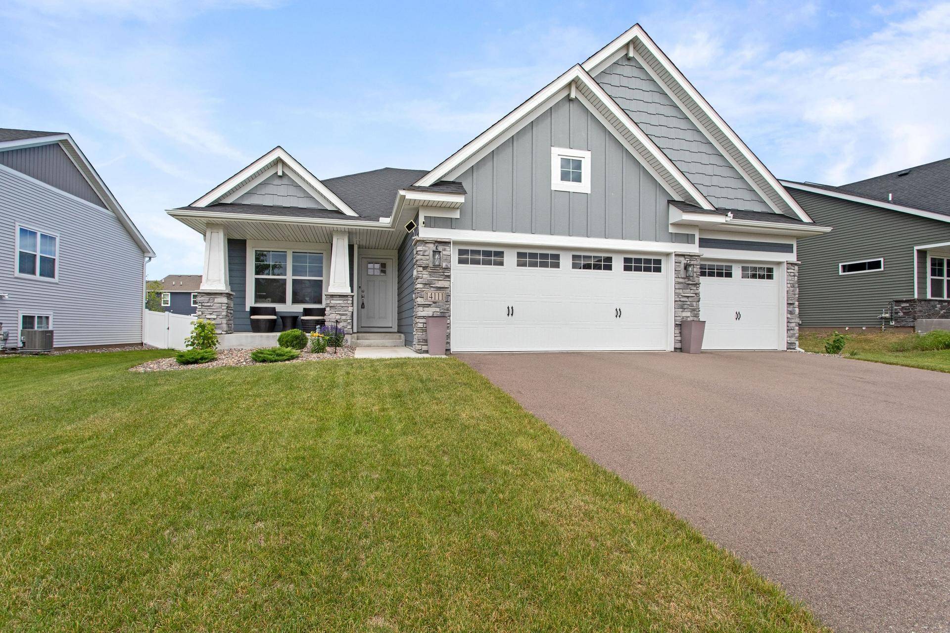 14111 Berkshire LN N, Dayton, MN 55327