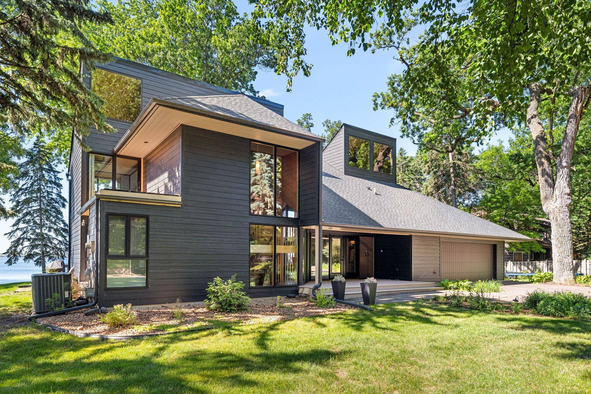 1308 Woodlawn BCH, Buffalo, MN 55313