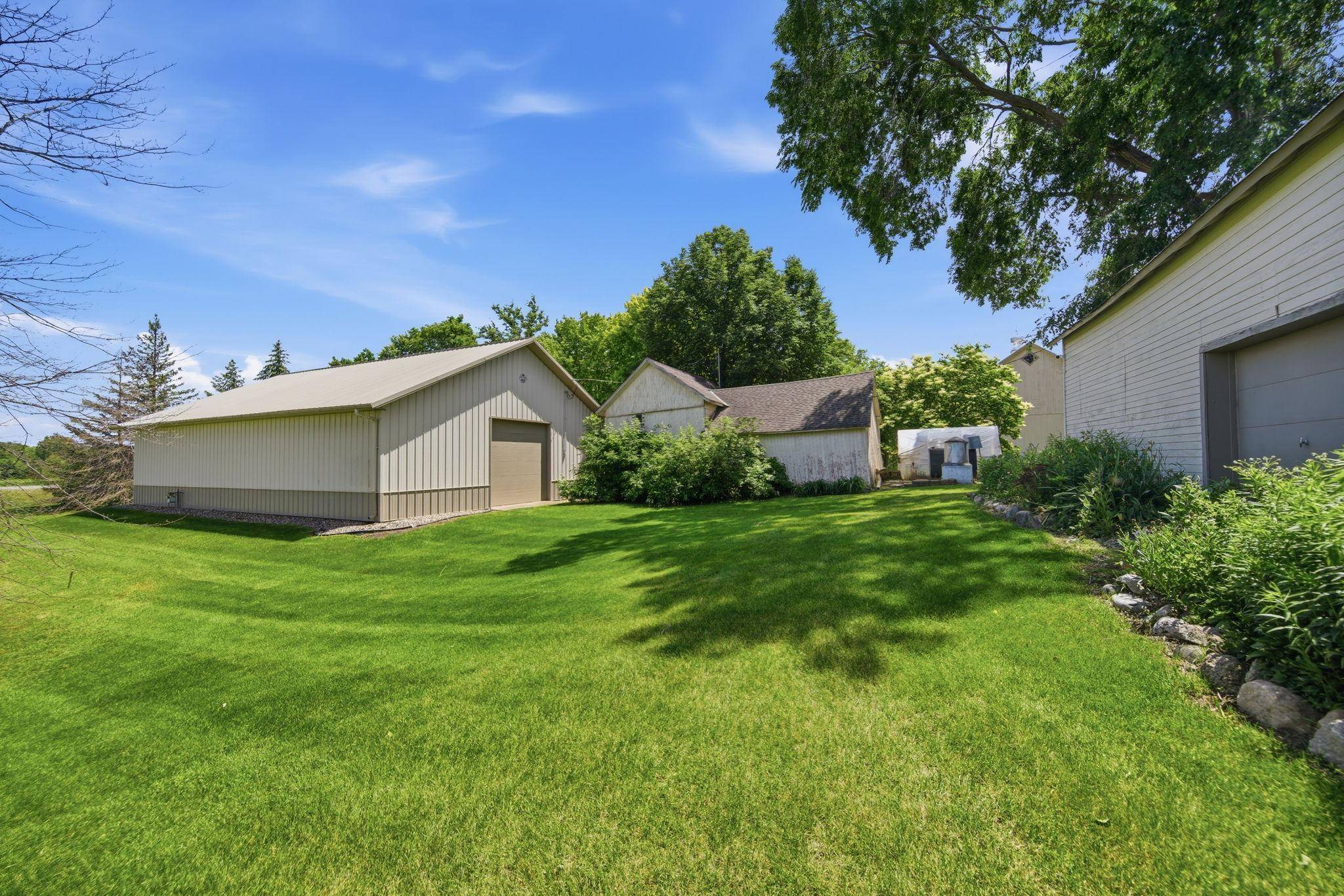 7485 Greenfield RD, Loretto, MN 55357