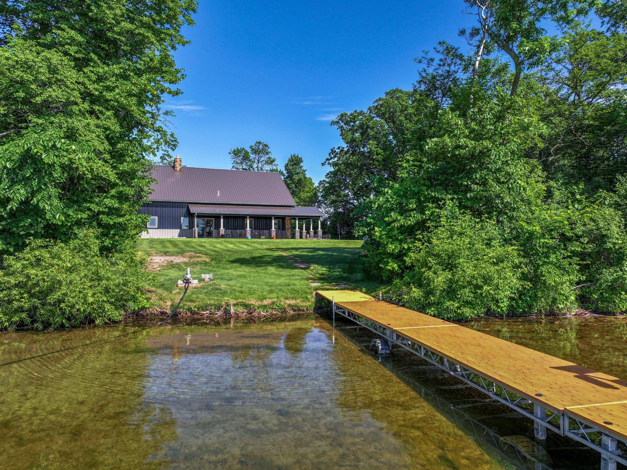 17200 Aaron HTS NW, Evansville, MN 56326