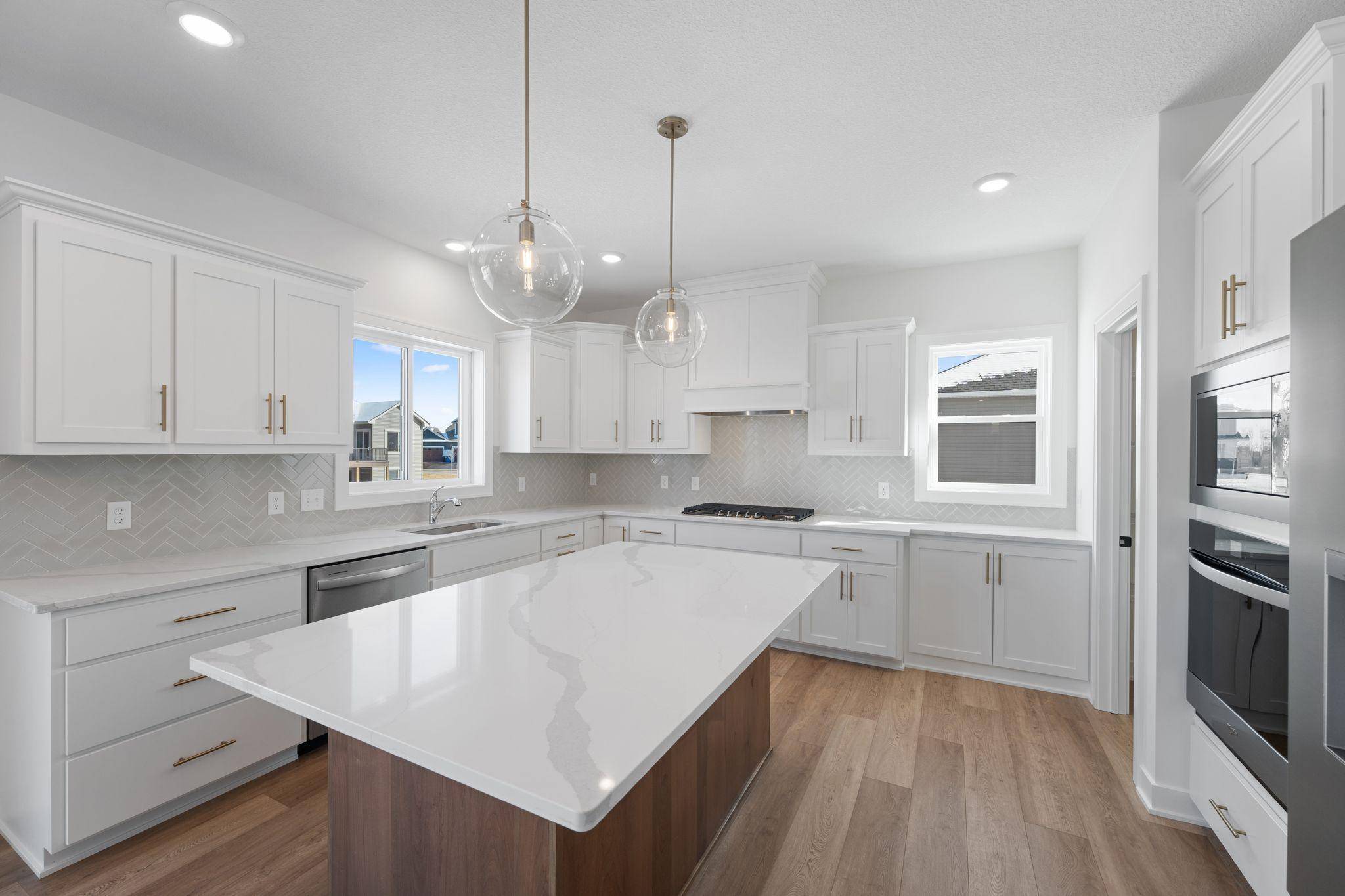 14348 Alder WAY, Rosemount, MN 55068