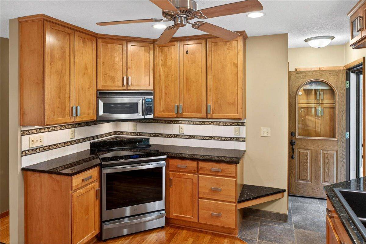 18420 Bates ST, Dayton, MN 55327