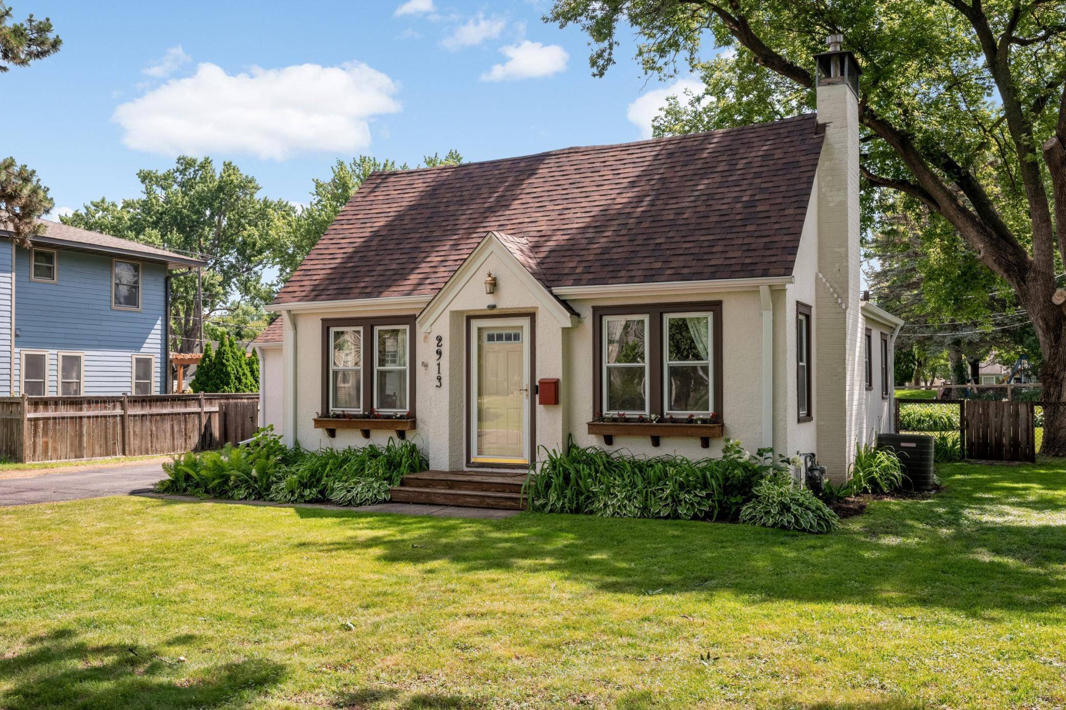 2913 Florida AVE S, Saint Louis Park, MN 55426