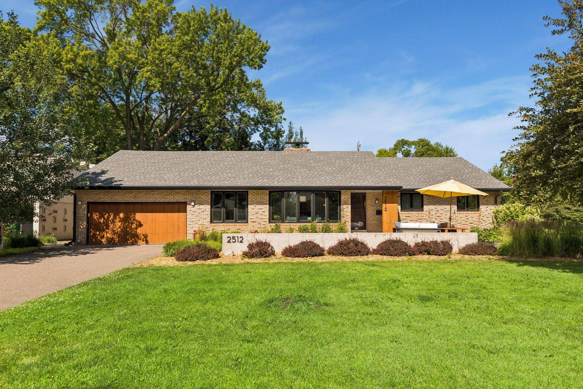 2512 Huntington AVE, Saint Louis Park, MN 55416