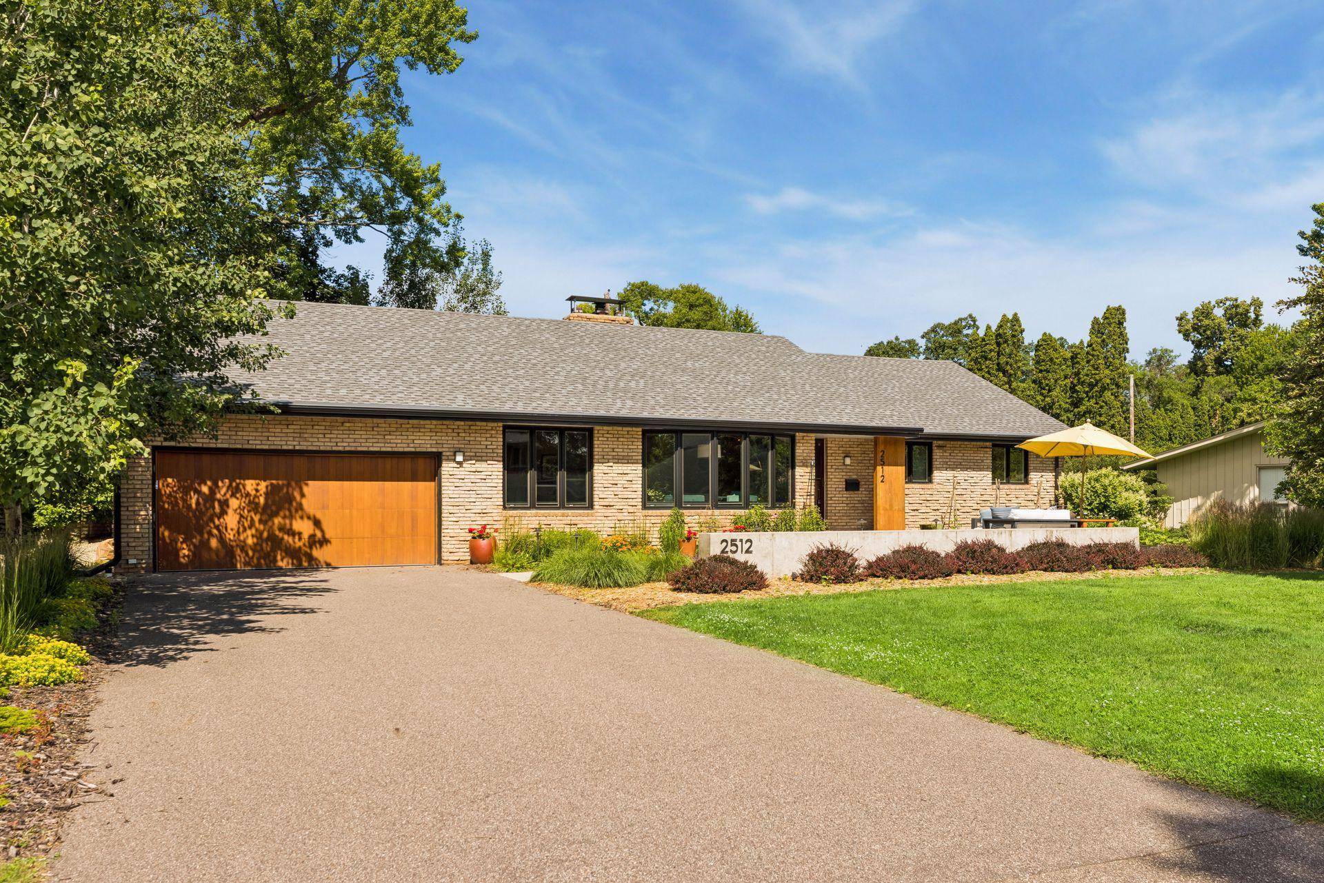 2512 Huntington AVE, Saint Louis Park, MN 55416