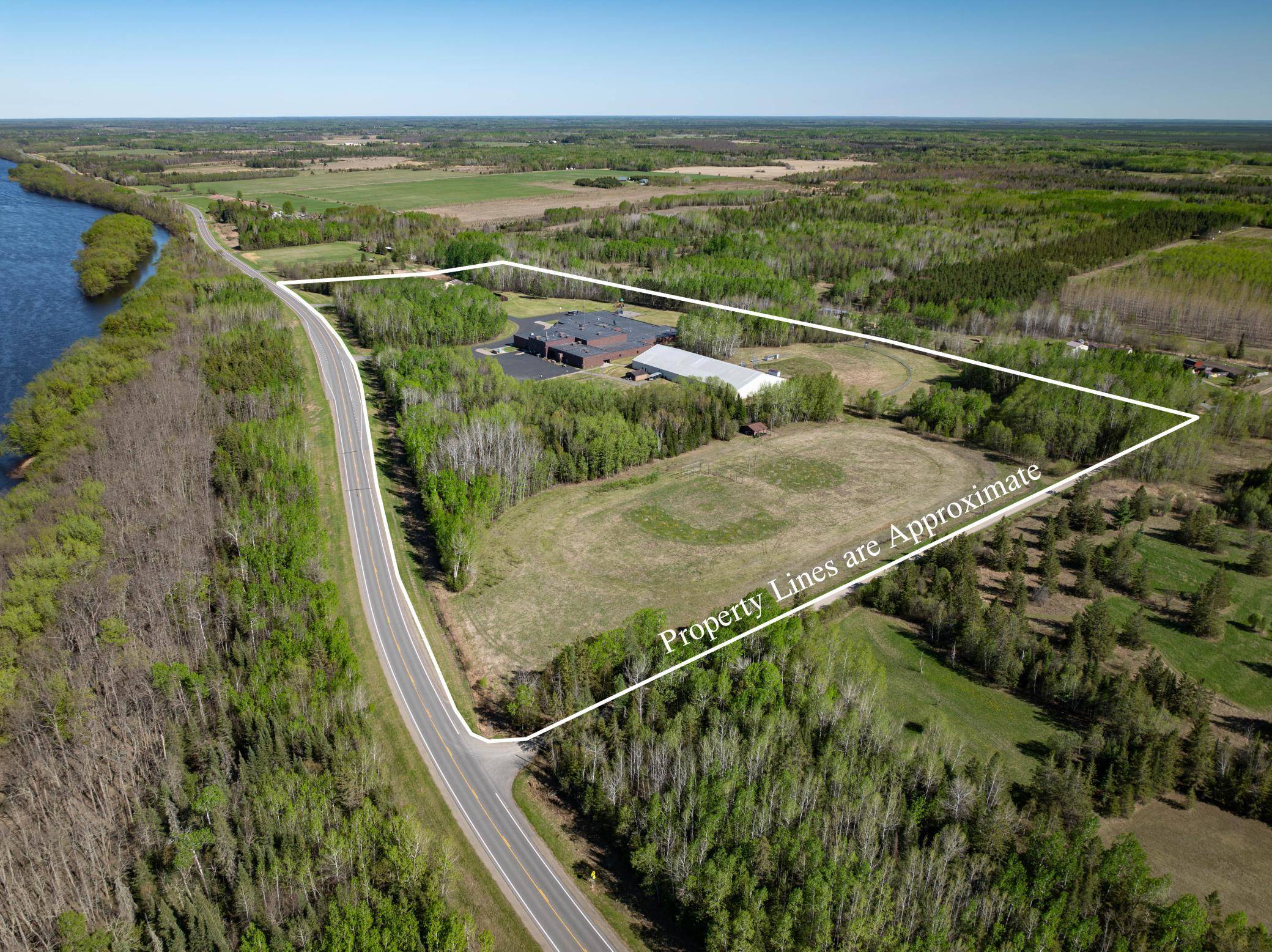 8560 State Highway 11 SE, Baudette, MN 56623