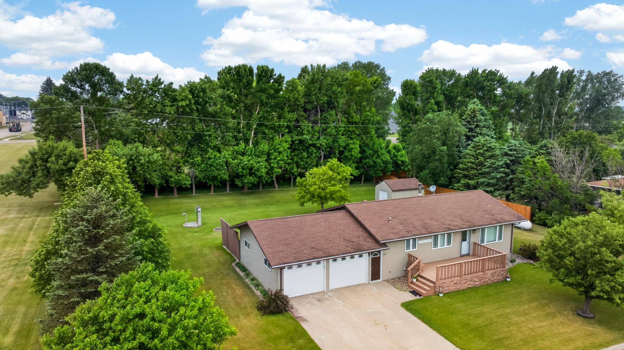 101 Grant ST, Finley, ND 58230