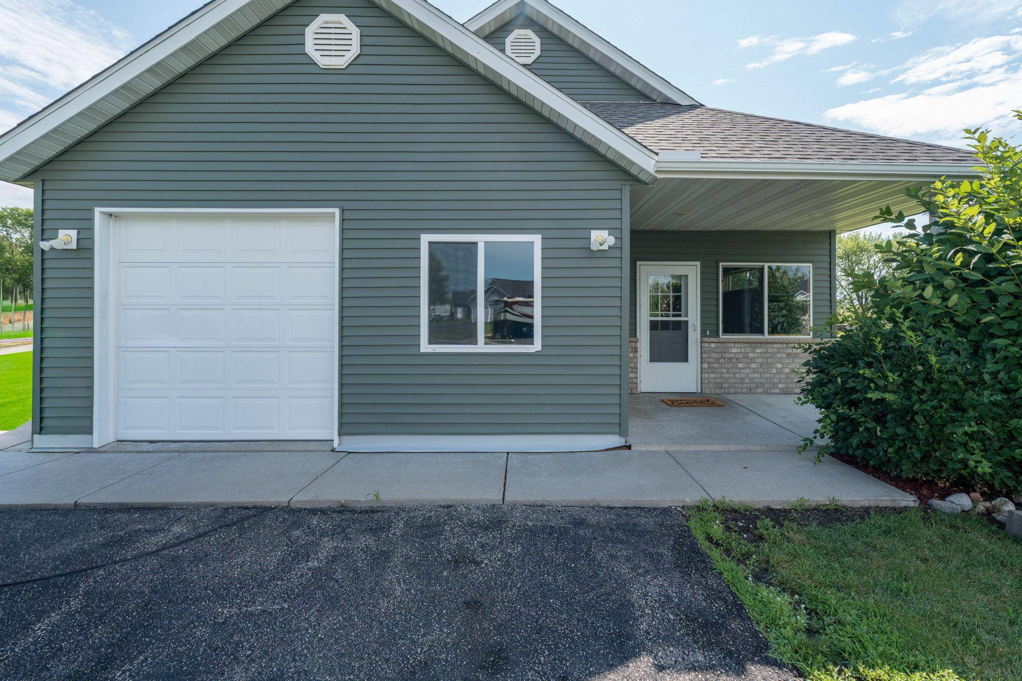 248 Frenzel DR, Arlington, MN 55307