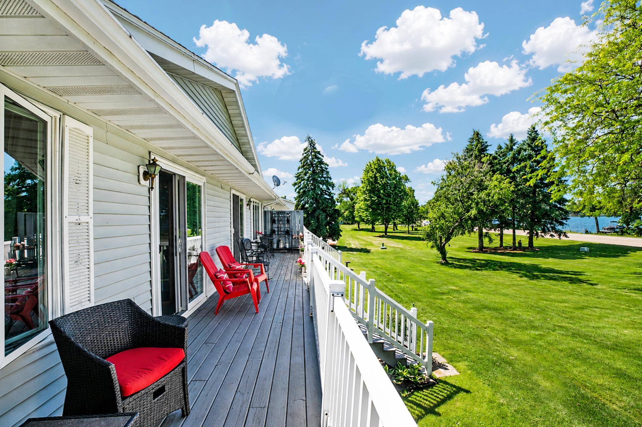 14747 Snake TRL, Waseca, MN 56093