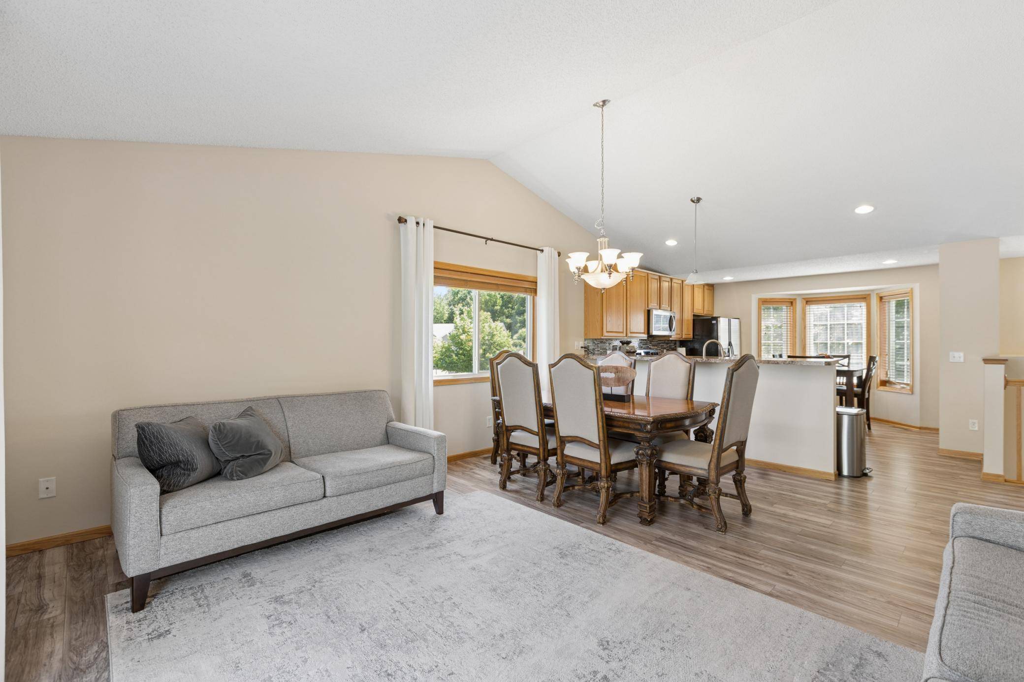 3951 Landings DR, Saint Bonifacius, MN 55375