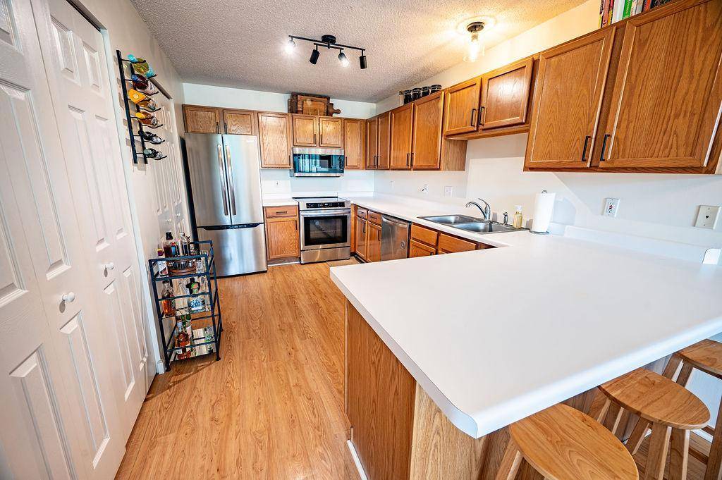 1352 Carriage DR #C, Hudson, WI 54016