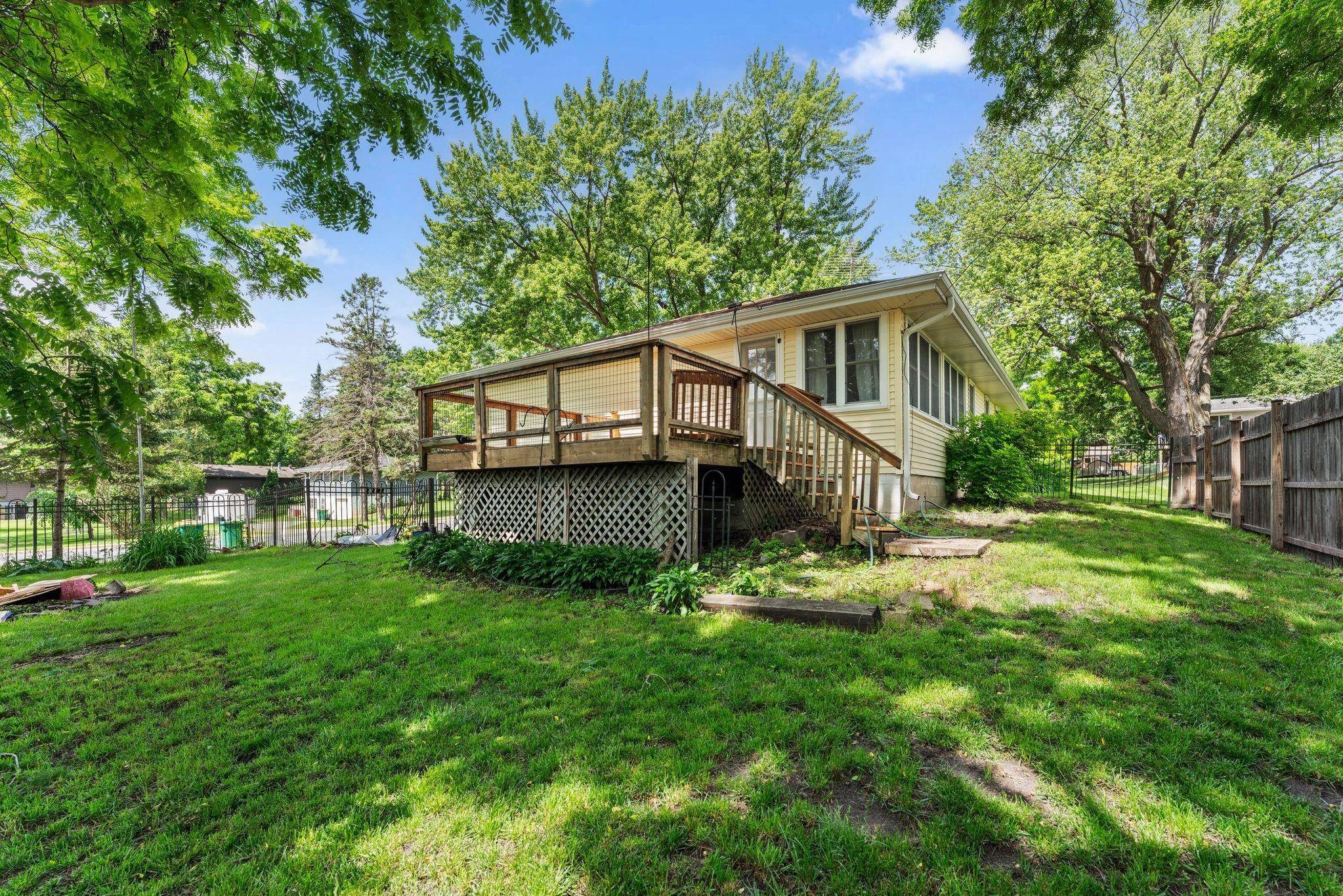 8360 Cedar ST, Rockford, MN 55373