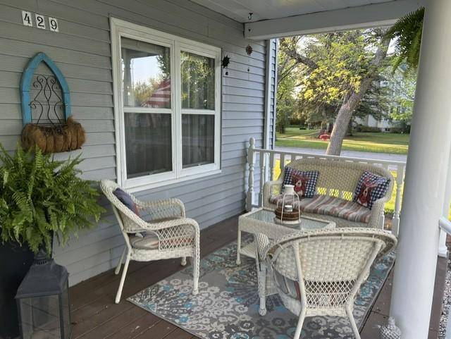429 8th ST N, Wahpeton, ND 58075
