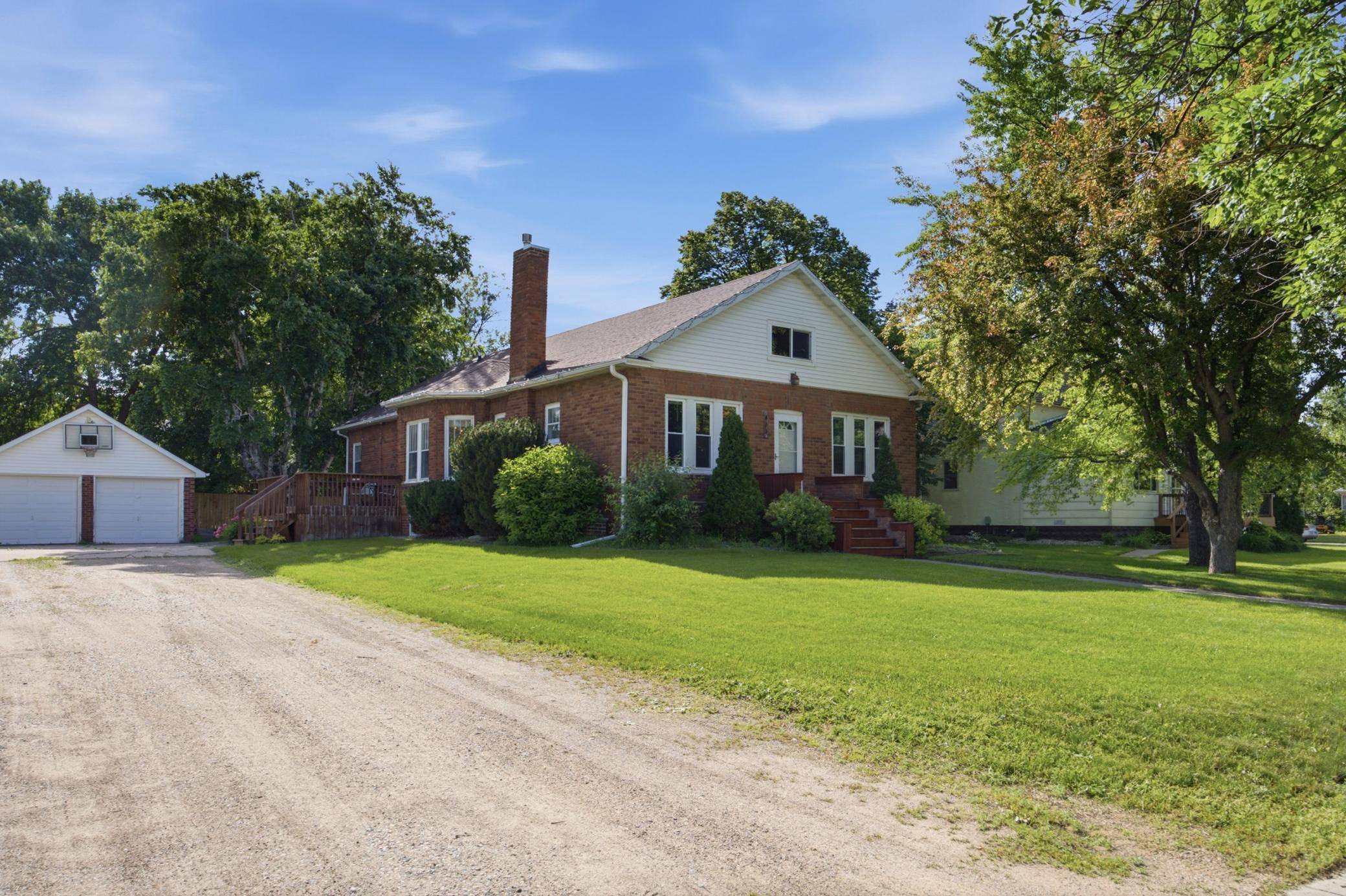 415 9th ST, Hawley, MN 56549