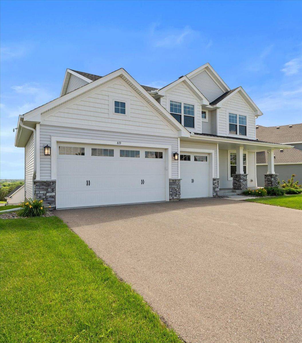 819 Spancil Hill VW, Woodbury, MN 55129