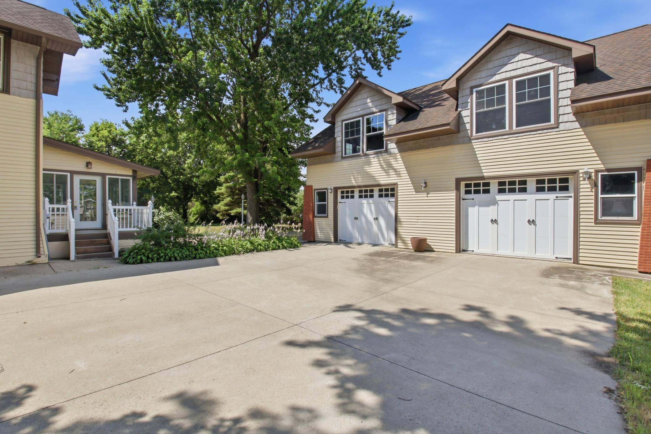 611 N Marshall AVE, Litchfield, MN 55355
