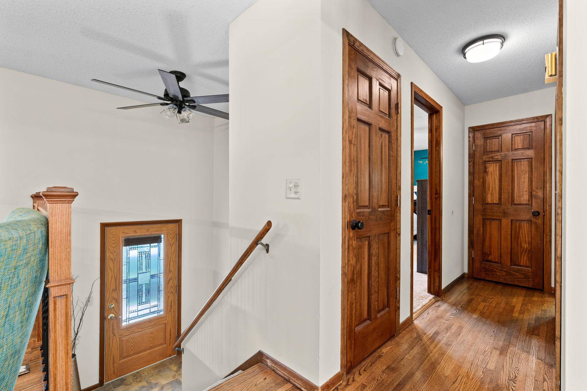 6911 Ticonderoga TRL, Eden Prairie, MN 55346