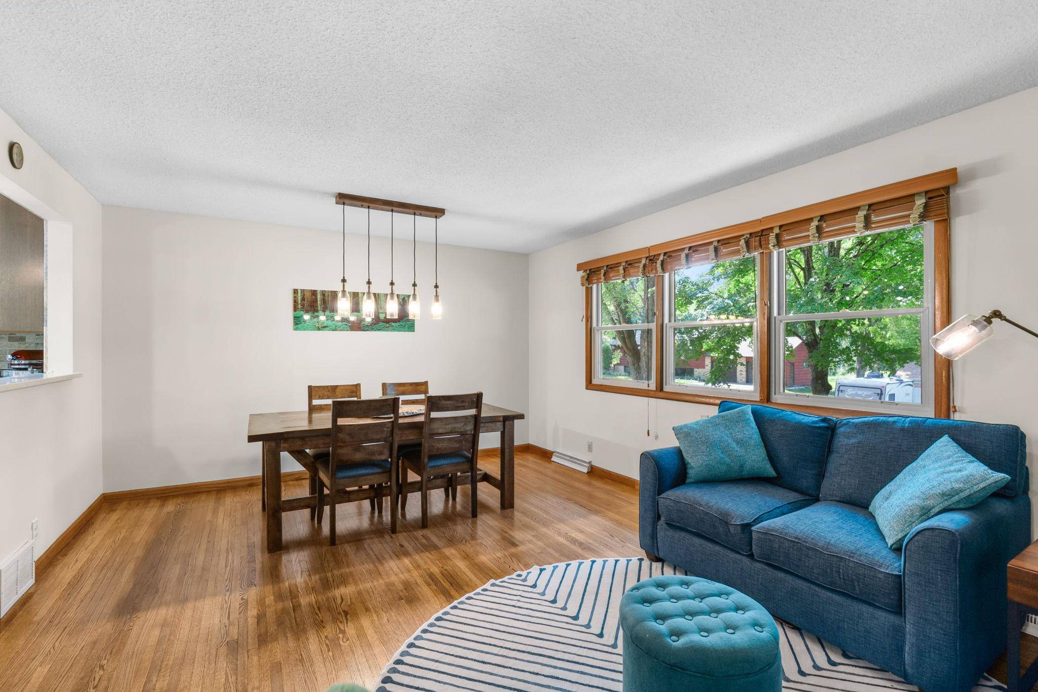 6911 Ticonderoga TRL, Eden Prairie, MN 55346