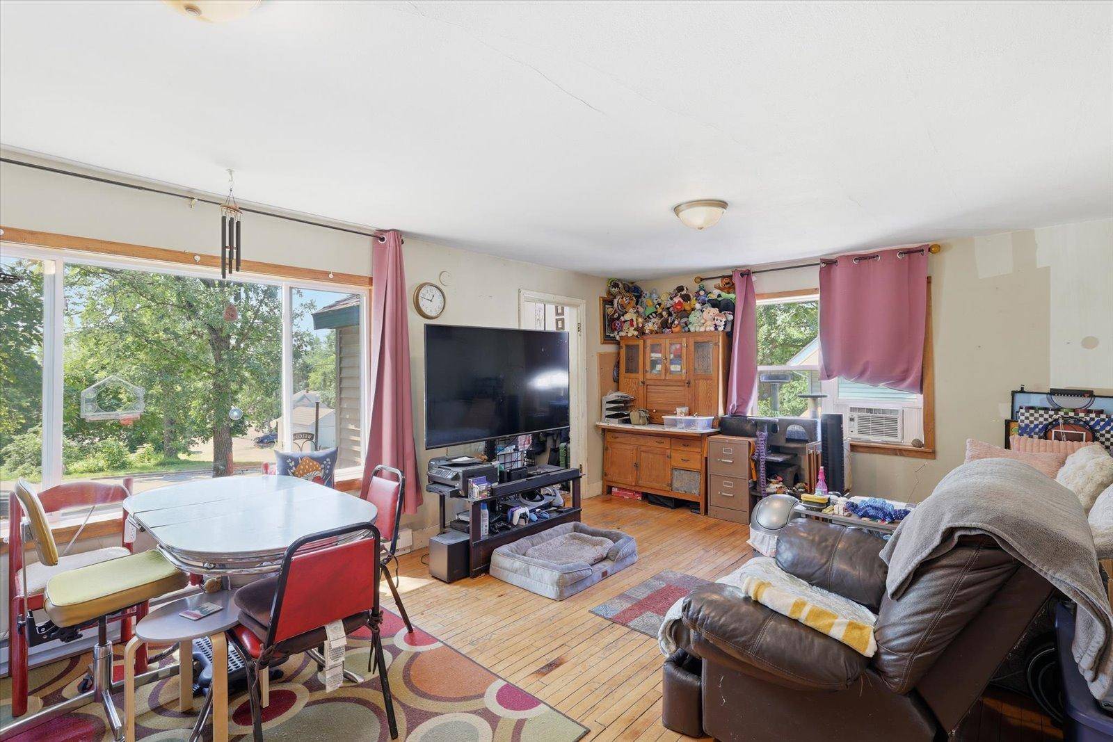 515 NE 6th ST, Grand Rapids, MN 55744