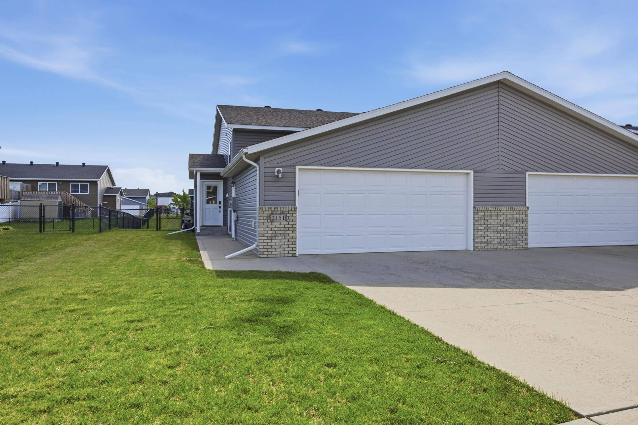 2151 Admiral DR W, West Fargo, ND 58078