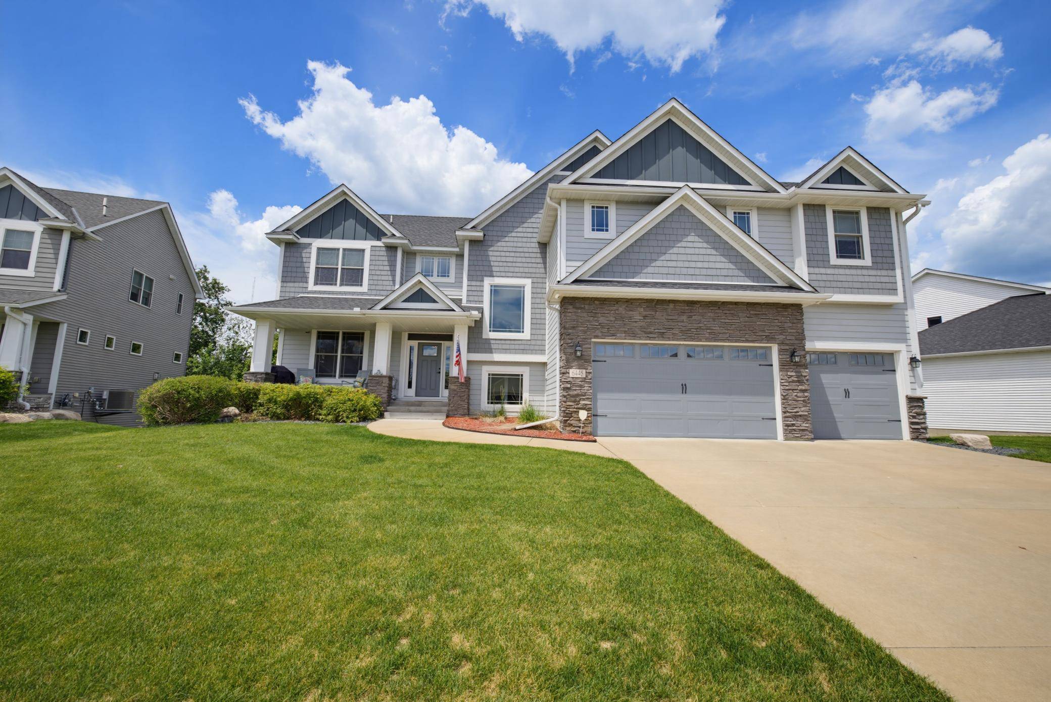 6445 Black Berry CT, Lino Lakes, MN 55014