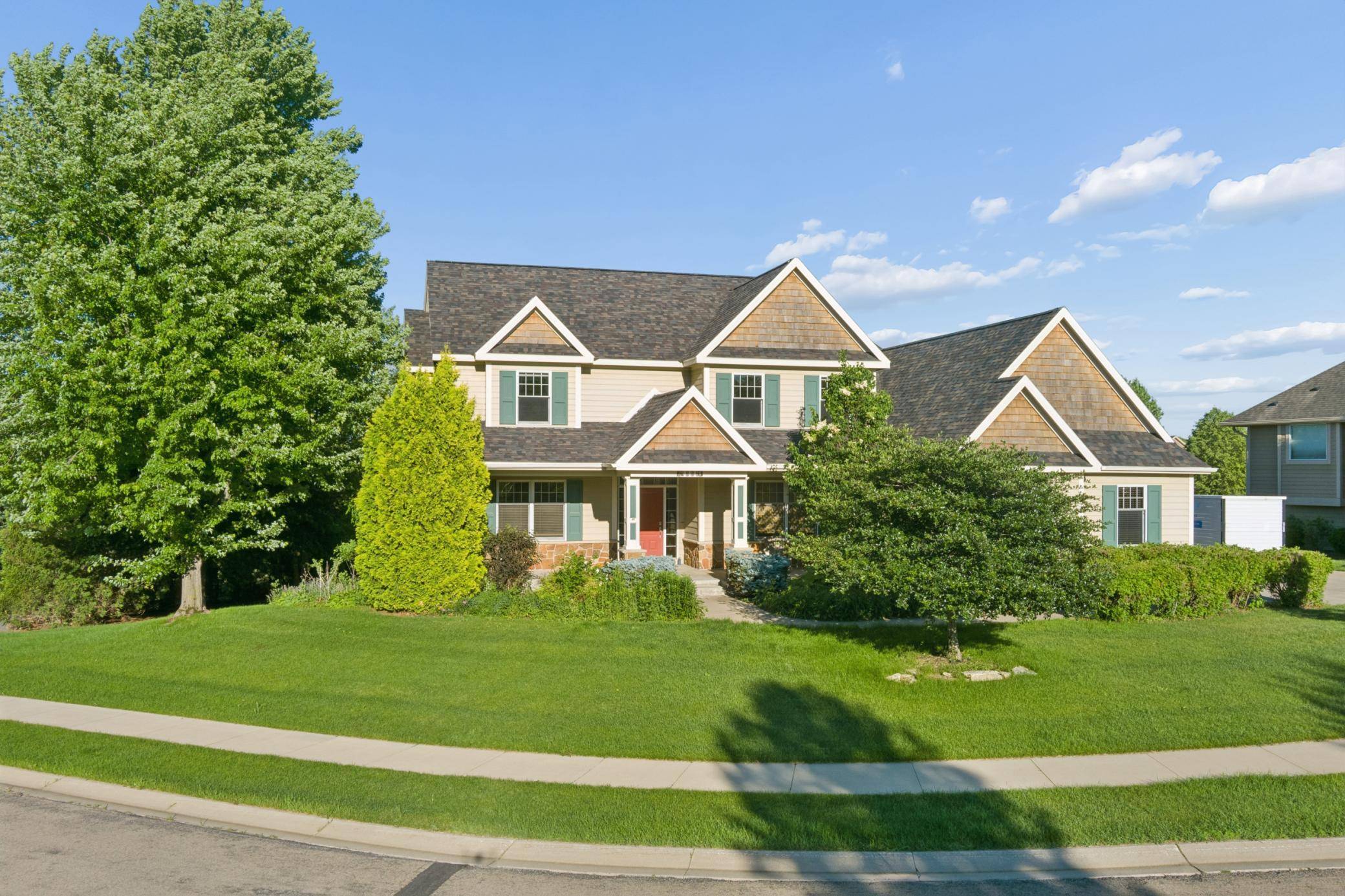 5352 Scenic Oak DR SW, Rochester, MN 55902