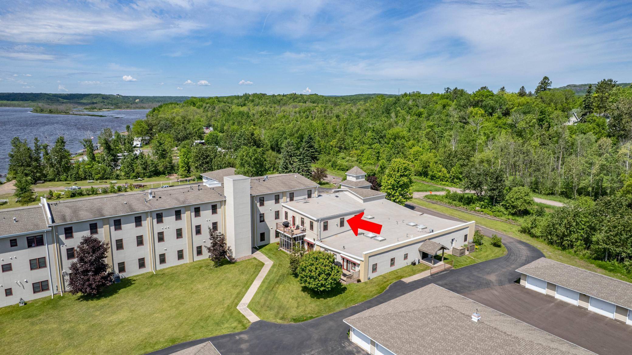 9900 Hudson BLVD #200, Duluth, MN 55808
