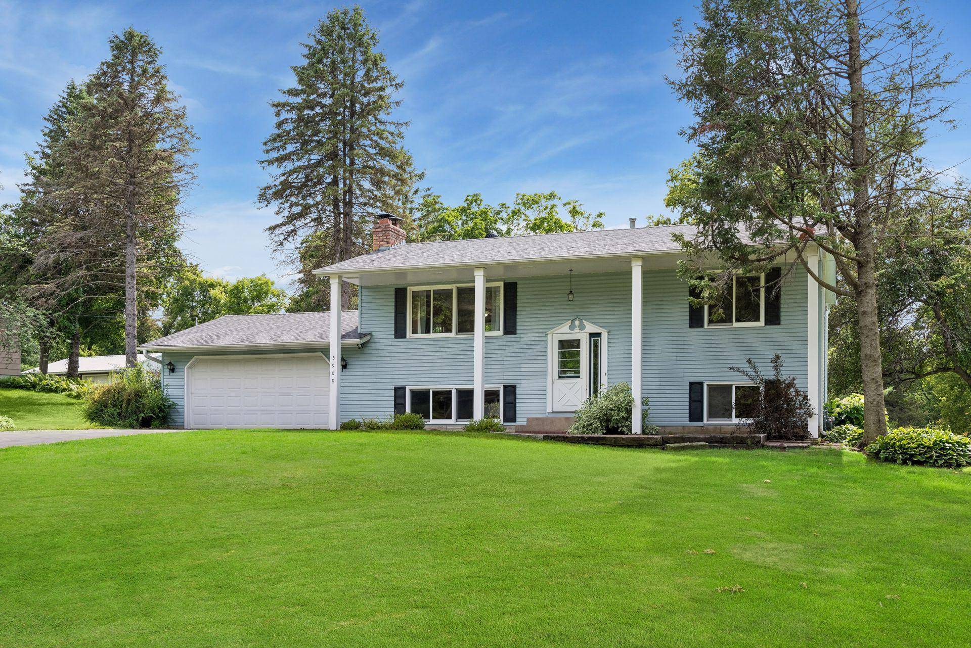5900 Afton RD, Shorewood, MN 55331